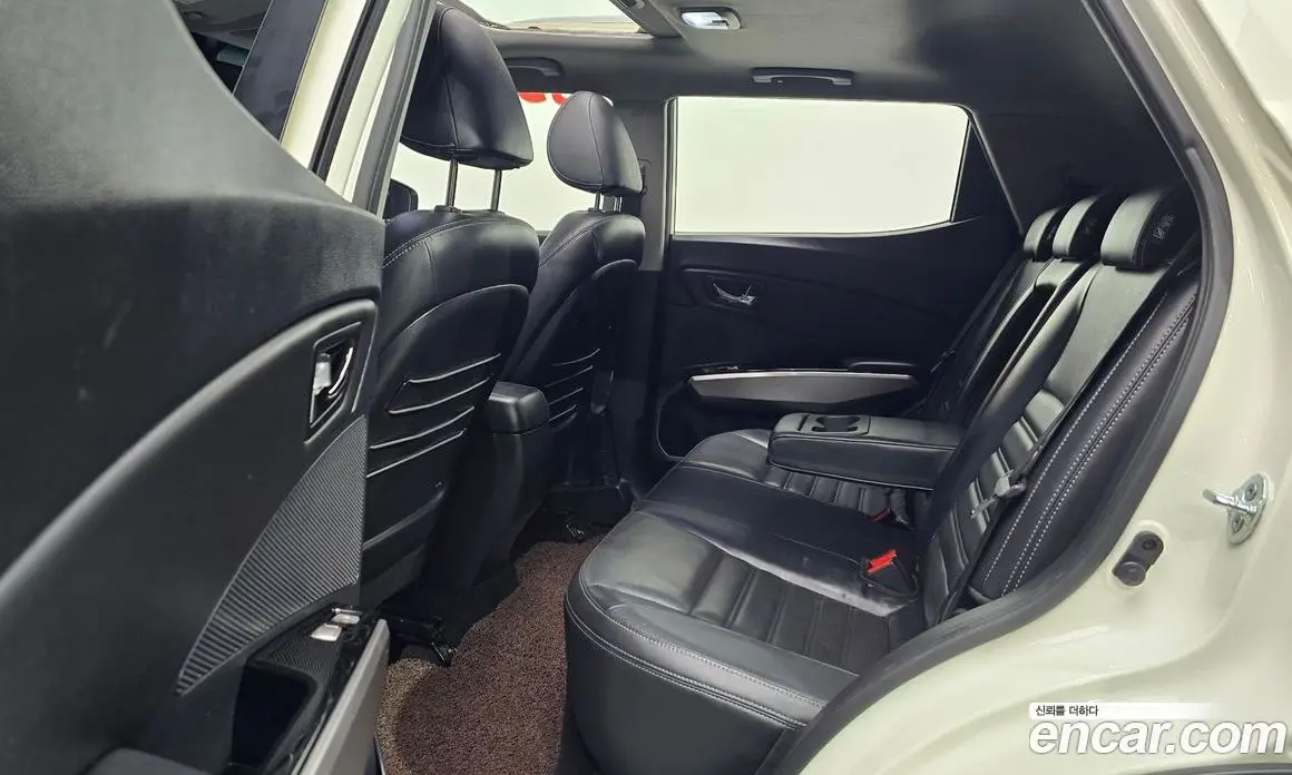 SsangYong TIBOLI 2015 1.6 автомат (гидро), фото 17