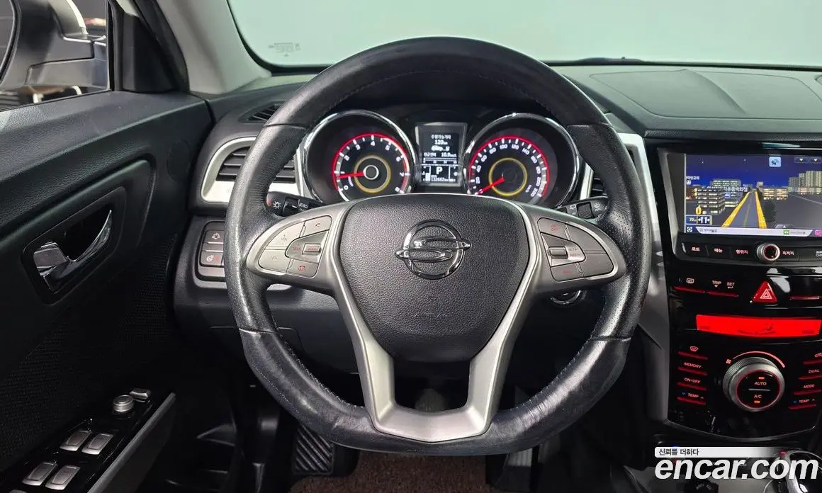 SsangYong TIBOLI 2015 1.6 автомат (гидро), фото 18