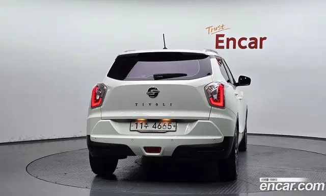 SsangYong TIBOLI 2015 1.6 автомат (гидро), миниатюра 3