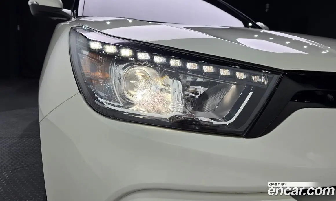 SsangYong TIBOLI 2015 1.6 автомат (гидро), фото 7