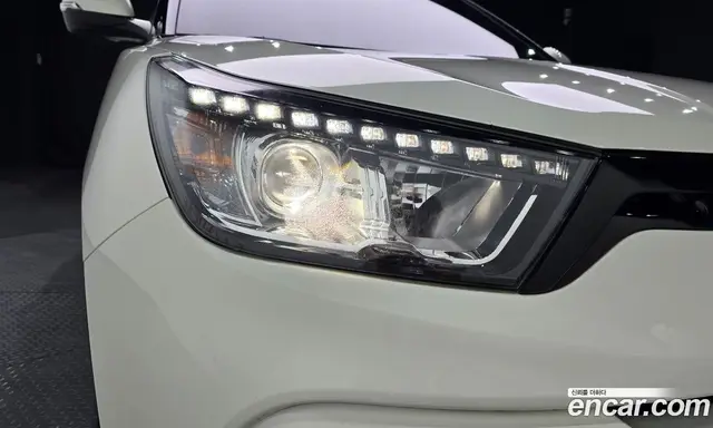 SsangYong TIBOLI 2015 1.6 автомат (гидро), миниатюра 7