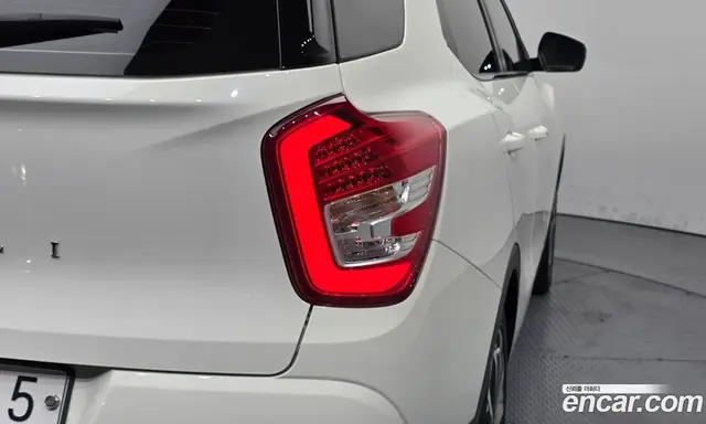 SsangYong TIBOLI 2017 1.6 автомат (гидро), миниатюра 8