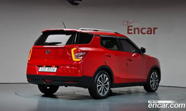 SsangYong TIBOLI 2017 1.6 автомат (гидро), миниатюра 2
