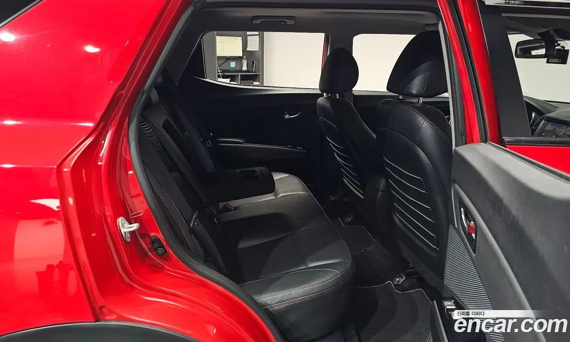 SsangYong TIBOLI 2017 1.6 автомат (гидро), фото 17