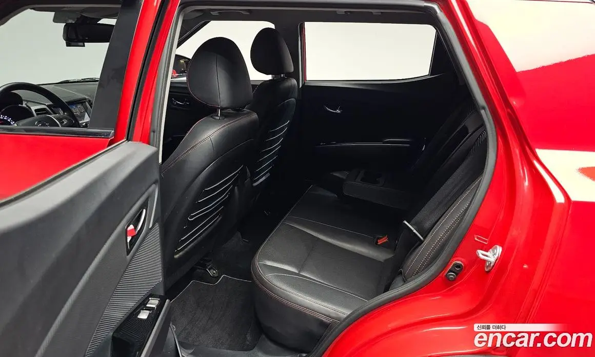 SsangYong TIBOLI 2017 1.6 автомат (гидро), фото 18