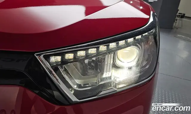 SsangYong TIBOLI 2017 1.6 автомат (гидро), миниатюра 8