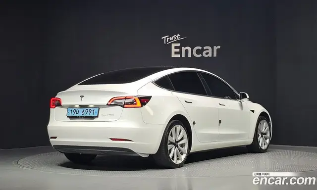 Tesla Model 3 2020 0.1 автомат (гидро), миниатюра 2