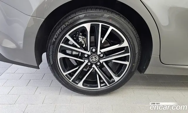 Toyota Camry 2025 2.5 автомат (гидро), миниатюра 5 Toyota Camry 2025 2.5 автомат (гидро), миниатюра 5
