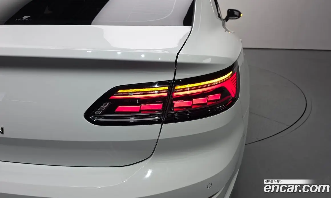 Volkswagen Arteon 2022 2.0 автомат (гидро), фото 9 Volkswagen Arteon 2022 2.0 автомат (гидро), фото 9