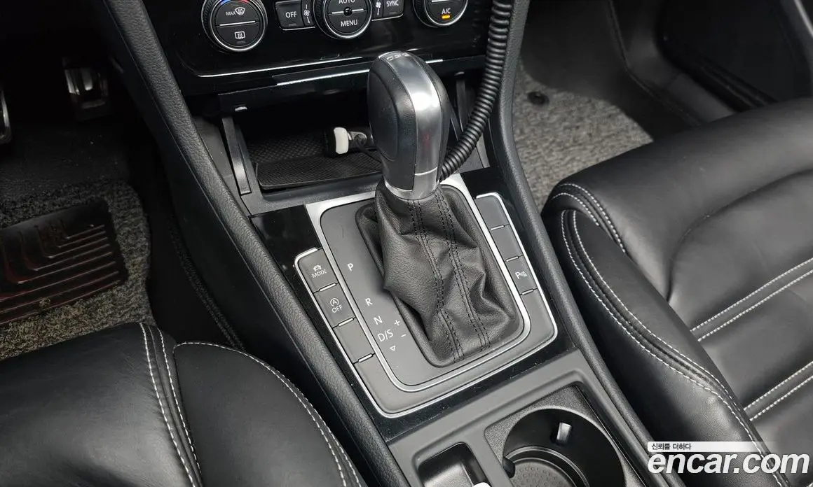 Volkswagen Golf 2015 1.4 автомат (гидро), фото 11