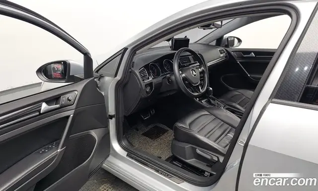 Volkswagen Golf 2015 1.4 автомат (гидро), миниатюра 12