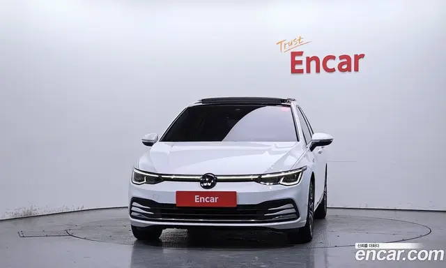 Volkswagen Golf 2023 2.0 автомат (гидро), миниатюра 3 Volkswagen Golf 2023 2.0 автомат (гидро), миниатюра 3