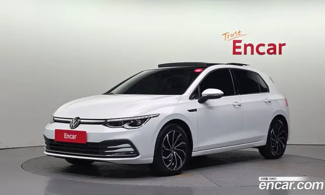 Volkswagen Golf, 2023, 24 036 км