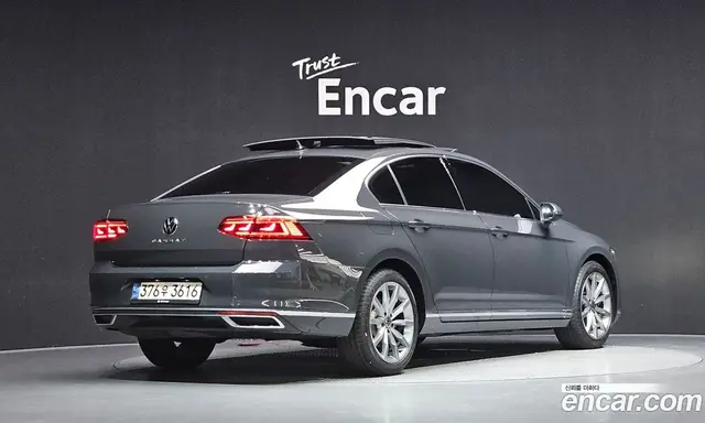 Volkswagen Passat 2021 2.0 автомат (гидро), миниатюра 2 Volkswagen Passat 2021 2.0 автомат (гидро), миниатюра 2