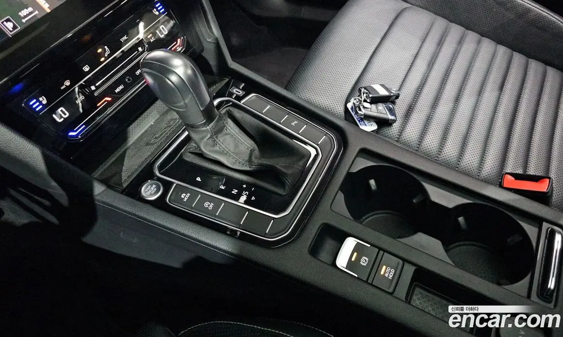 Volkswagen Passat 2021 2.0 автомат (гидро), фото 12 Volkswagen Passat 2021 2.0 автомат (гидро), фото 12