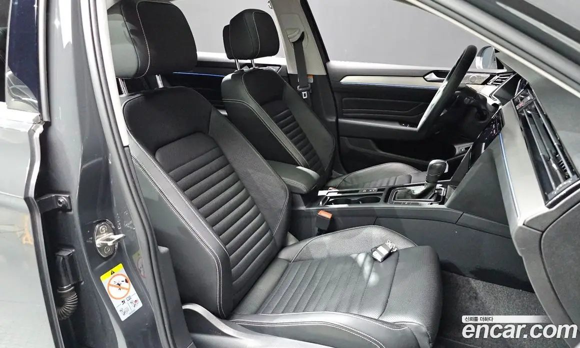 Volkswagen Passat 2021 2.0 автомат (гидро), фото 16 Volkswagen Passat 2021 2.0 автомат (гидро), фото 16