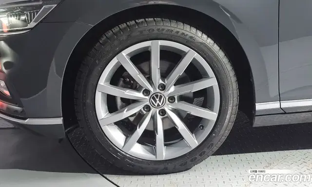 Volkswagen Passat 2021 2.0 автомат (гидро), миниатюра 5 Volkswagen Passat 2021 2.0 автомат (гидро), миниатюра 5