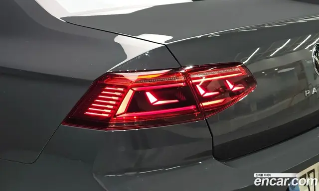 Volkswagen Passat 2021 2.0 автомат (гидро), миниатюра 9 Volkswagen Passat 2021 2.0 автомат (гидро), миниатюра 9
