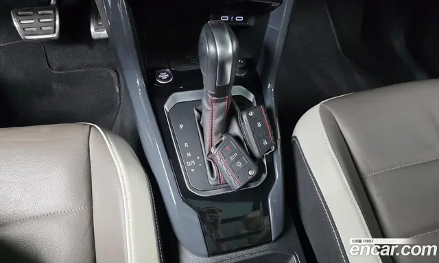 Volkswagen T-Roc 2021 2.0 автомат (гидро), миниатюра 11 Volkswagen T-Roc 2021 2.0 автомат (гидро), миниатюра 11
