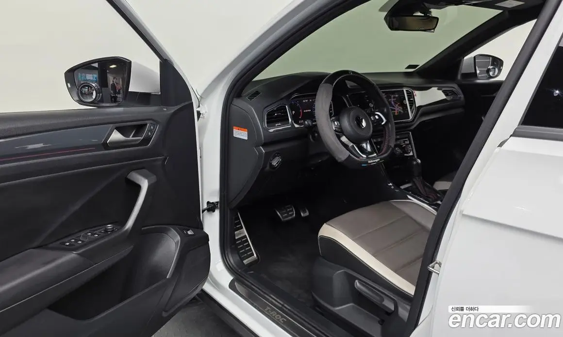Volkswagen T-Roc 2021 2.0 автомат (гидро), фото 12 Volkswagen T-Roc 2021 2.0 автомат (гидро), фото 12