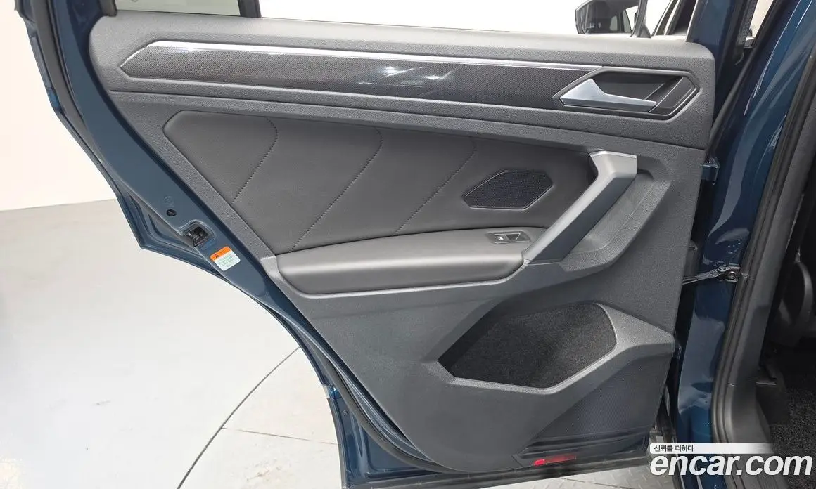 Volkswagen Tiguan 2021 2.0 автомат (гидро), фото 15