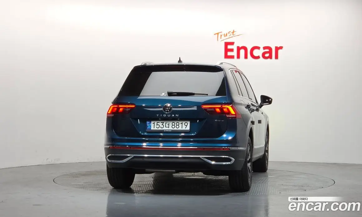 Volkswagen Tiguan 2021 2.0 автомат (гидро), фото 4