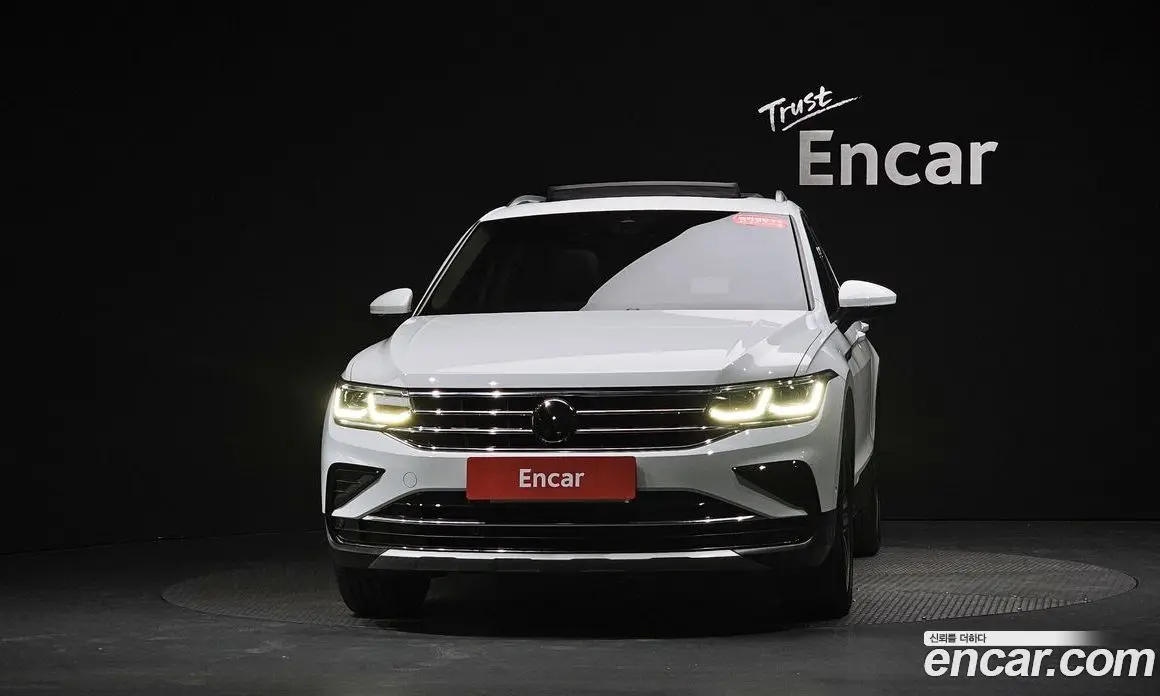 Volkswagen Tiguan 2022 2.0 автомат (гидро), фото 2 Volkswagen Tiguan 2022 2.0 автомат (гидро), фото 2