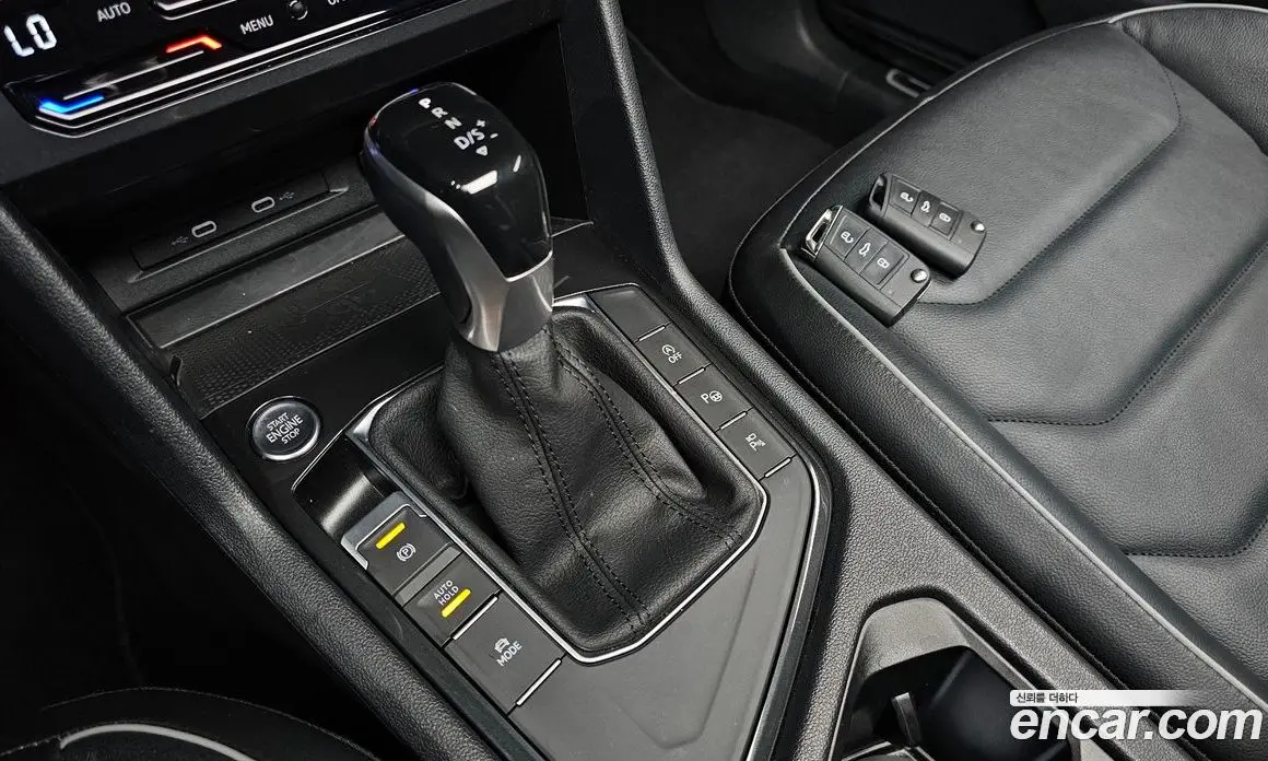 Volkswagen Tiguan 2022 2.0 автомат (гидро), фото 11 Volkswagen Tiguan 2022 2.0 автомат (гидро), фото 11