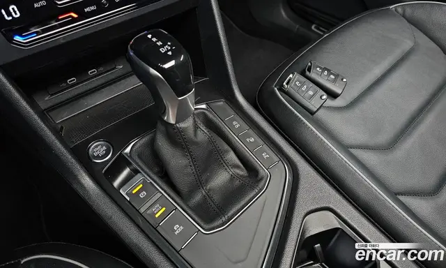 Volkswagen Tiguan 2022 2.0 автомат (гидро), миниатюра 11 Volkswagen Tiguan 2022 2.0 автомат (гидро), миниатюра 11