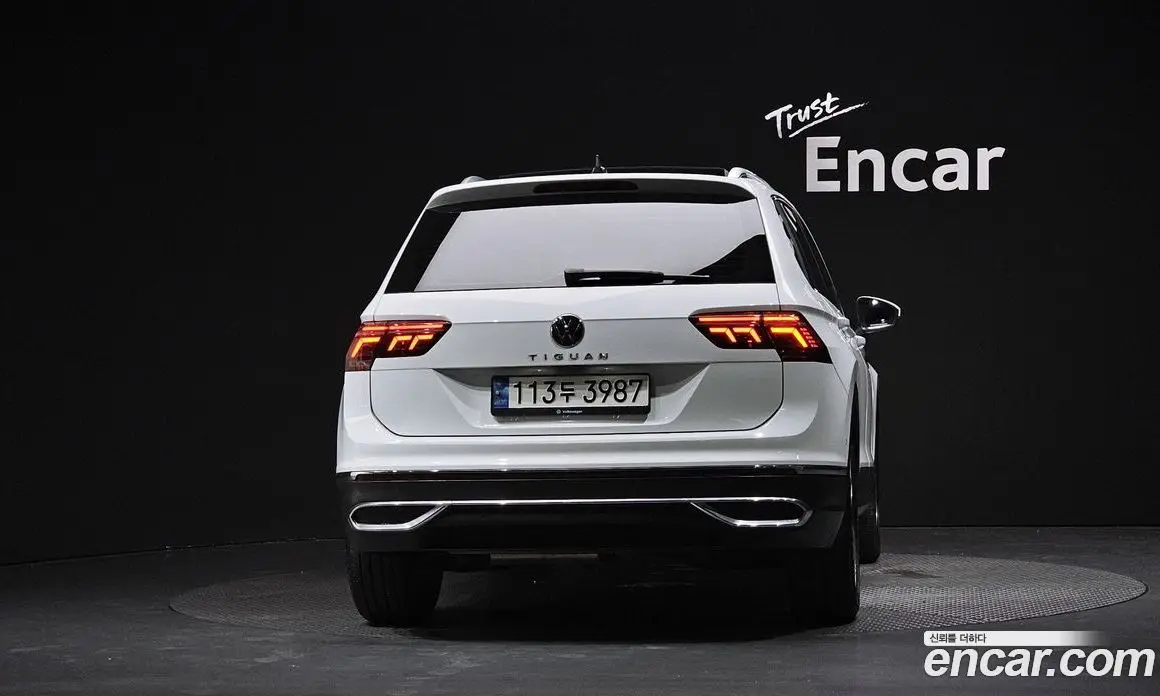 Volkswagen Tiguan 2022 2.0 автомат (гидро), фото 3 Volkswagen Tiguan 2022 2.0 автомат (гидро), фото 3