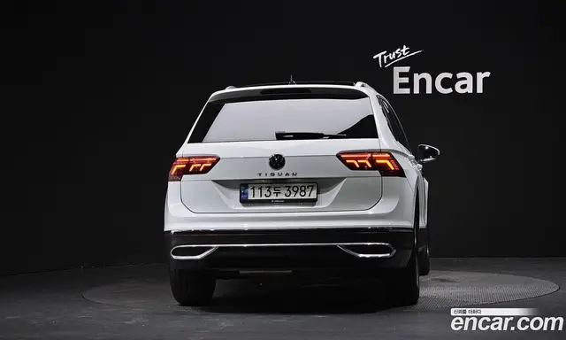 Volkswagen Tiguan 2022 2.0 автомат (гидро), миниатюра 3 Volkswagen Tiguan 2022 2.0 автомат (гидро), миниатюра 3