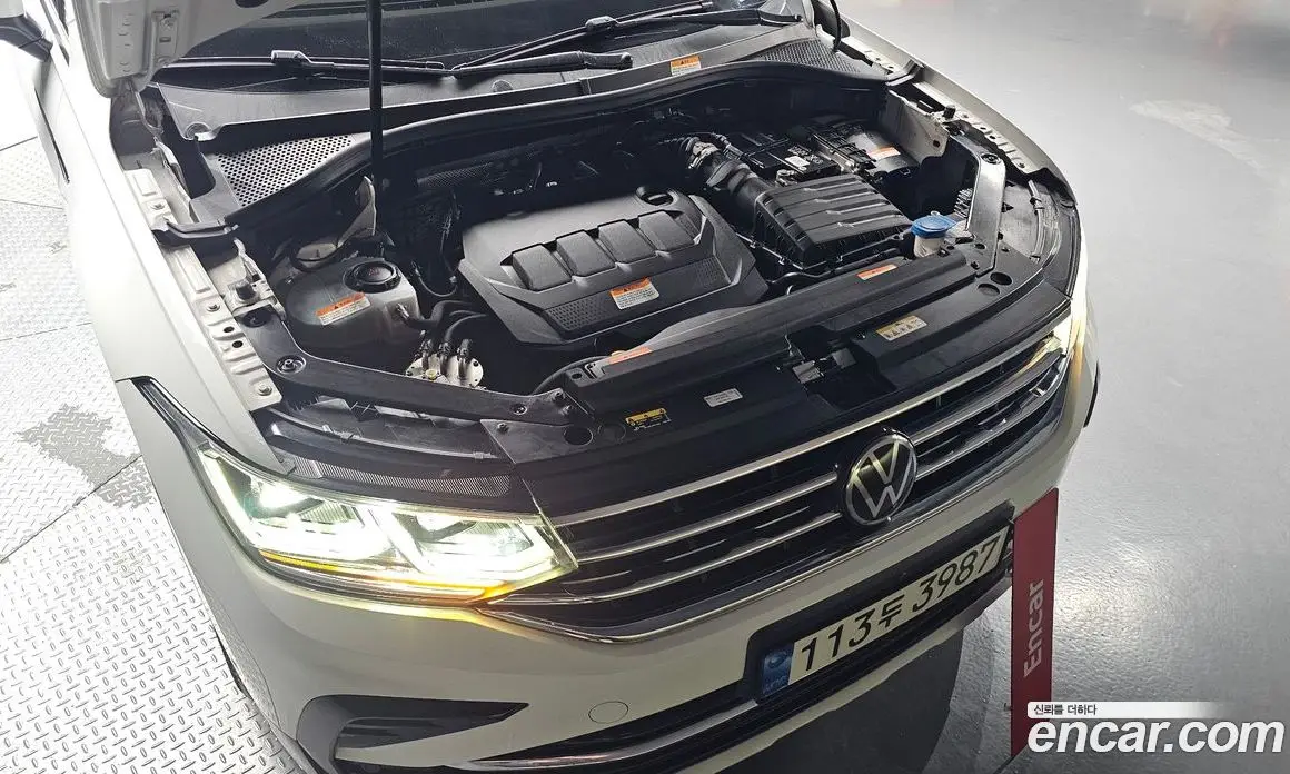 Volkswagen Tiguan 2022 2.0 автомат (гидро), фото 5 Volkswagen Tiguan 2022 2.0 автомат (гидро), фото 5