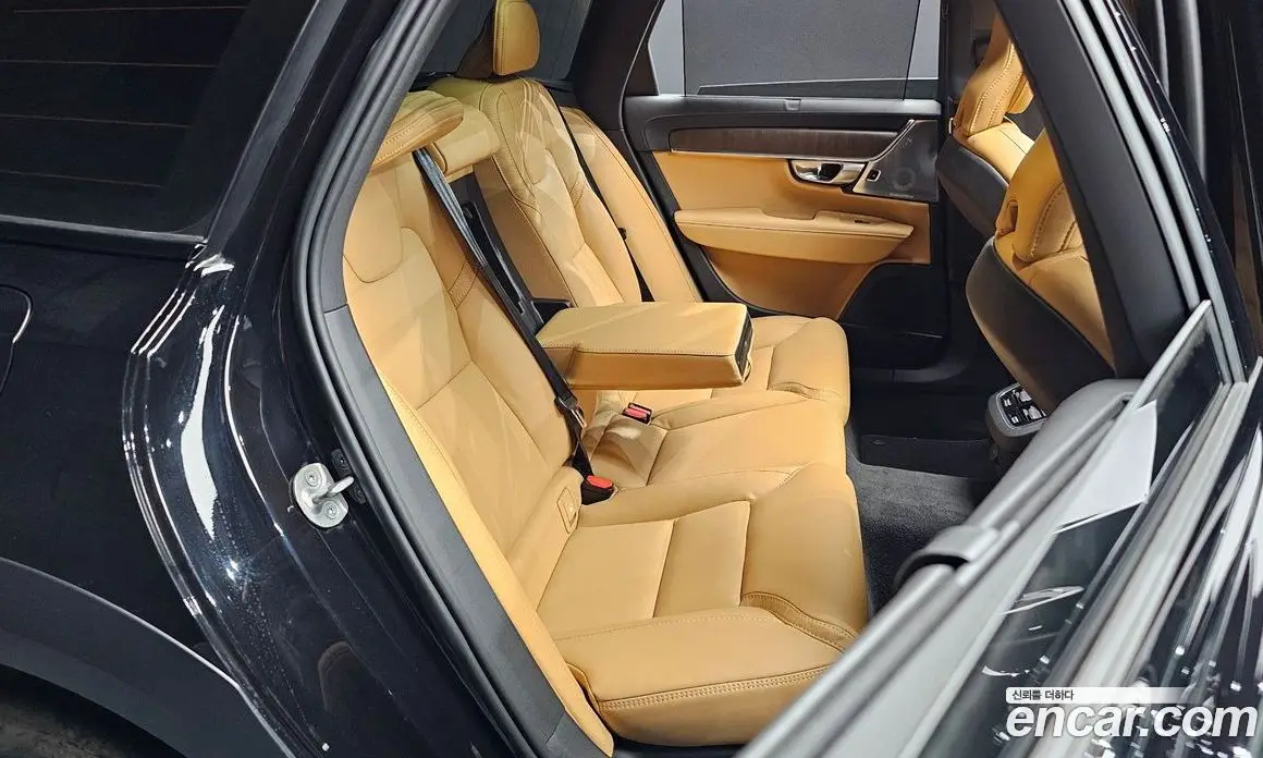 Volvo V90 2024 2.0 автомат (гидро), фото 17 Volvo V90 2024 2.0 автомат (гидро), фото 17