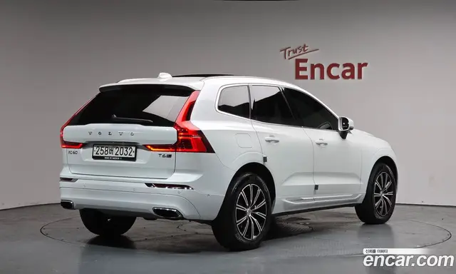 Volvo XC60, 2019, 59 192 км