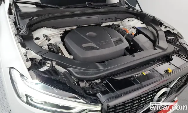 Volvo XC60 2020 2.0 автомат (гидро), миниатюра 6 Volvo XC60 2020 2.0 автомат (гидро), миниатюра 6