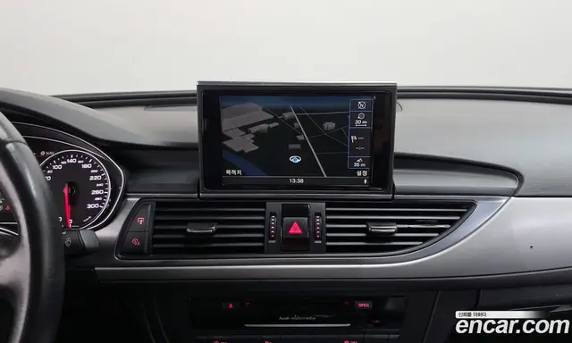 Audi A6 2014 2.0 автомат (гидро), миниатюра 12