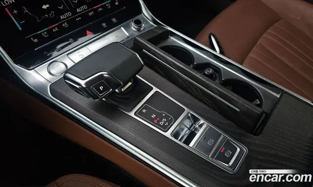 Audi A6 2020 2.0 автомат (гидро), миниатюра 12