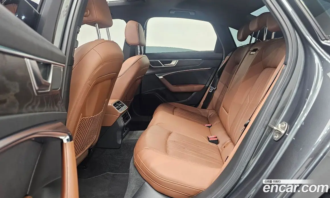 Audi A6 2020 2.0 автомат (гидро), фото 18