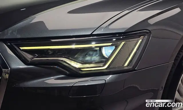 Audi A6 2020 2.0 автомат (гидро), миниатюра 8