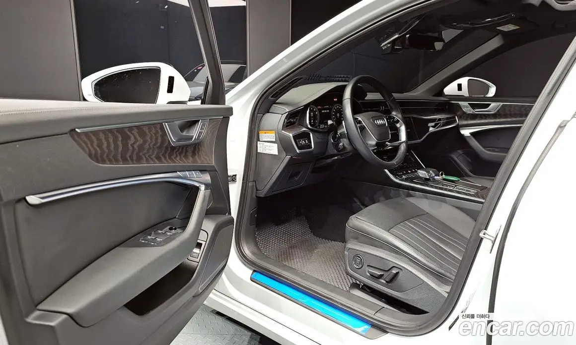 Audi A6 2022 2.0 автомат (гидро), фото 12