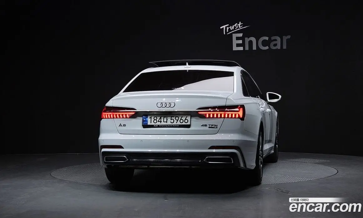Audi A6 2022 2.0 автомат (гидро), фото 4