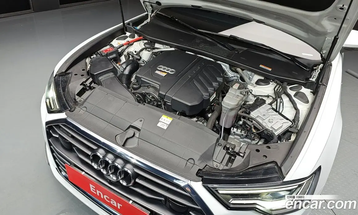 Audi A6 2022 2.0 автомат (гидро), фото 6