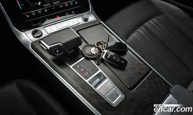 Audi A6 2023 2.0 автомат (гидро), миниатюра 12