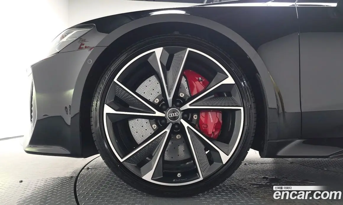 Audi RS7 2022 4.0 автомат (гидро), фото 5 Audi RS7 2022 4.0 автомат (гидро), фото 5