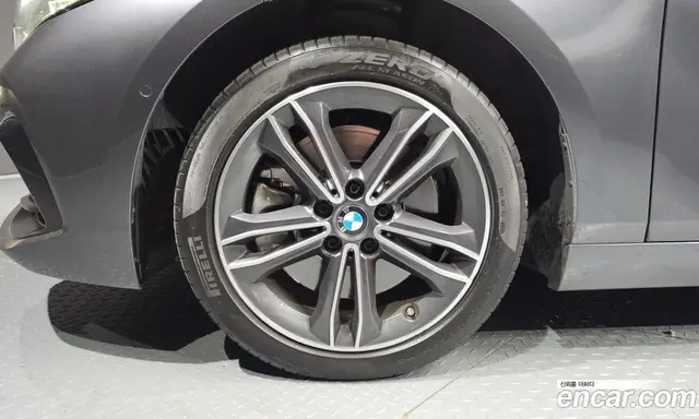 BMW 1 серия 2021 2.0 автомат (гидро), миниатюра 5