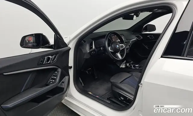 BMW 1 серия 2024 2.0 автомат (гидро), миниатюра 12