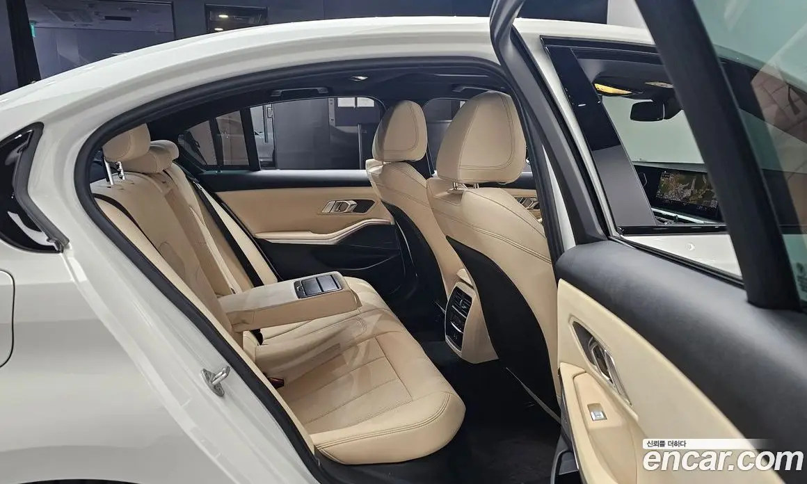 BMW 3 серия 2023 2.0 автомат (гидро), фото 16