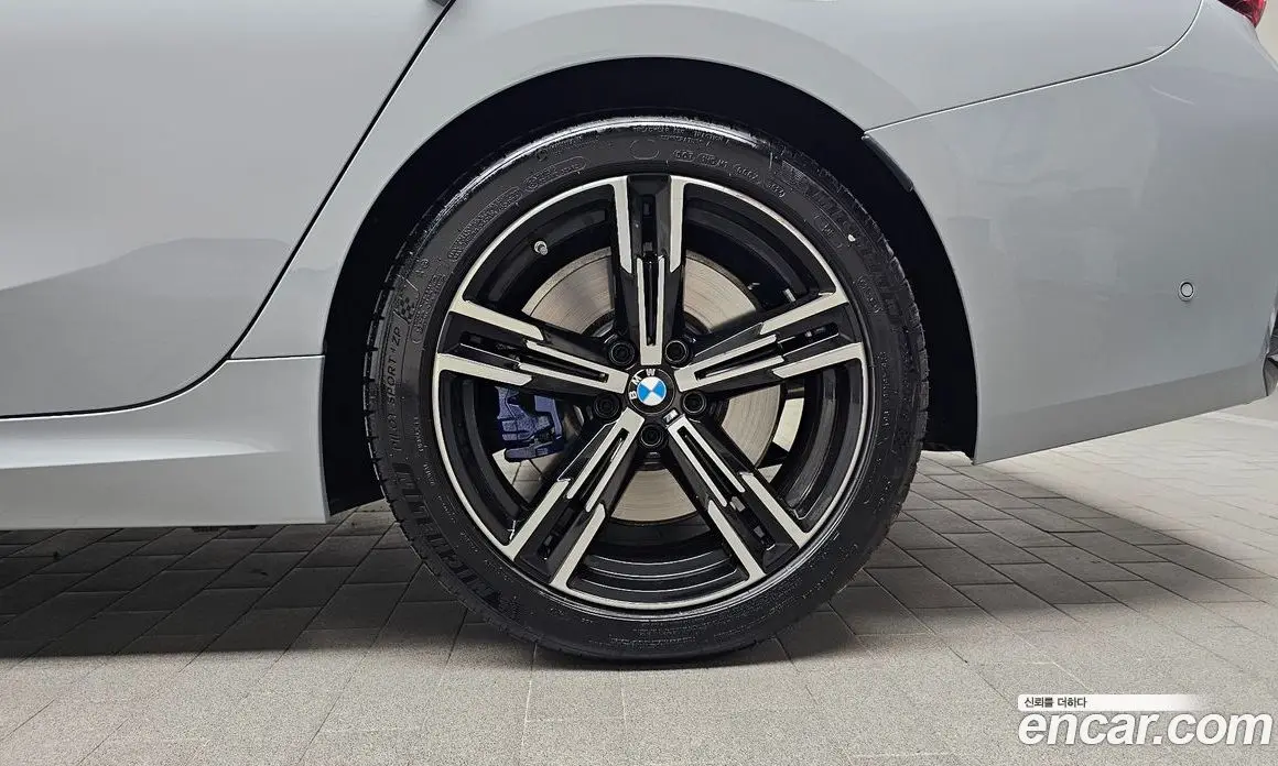 BMW 3 серия 2025 2.0 автомат (гидро), фото 7