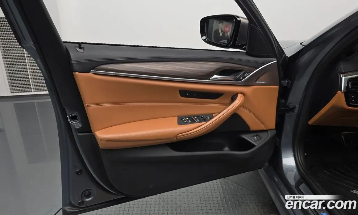 BMW 5 серия 2017 2.0 автомат (гидро), фото 13