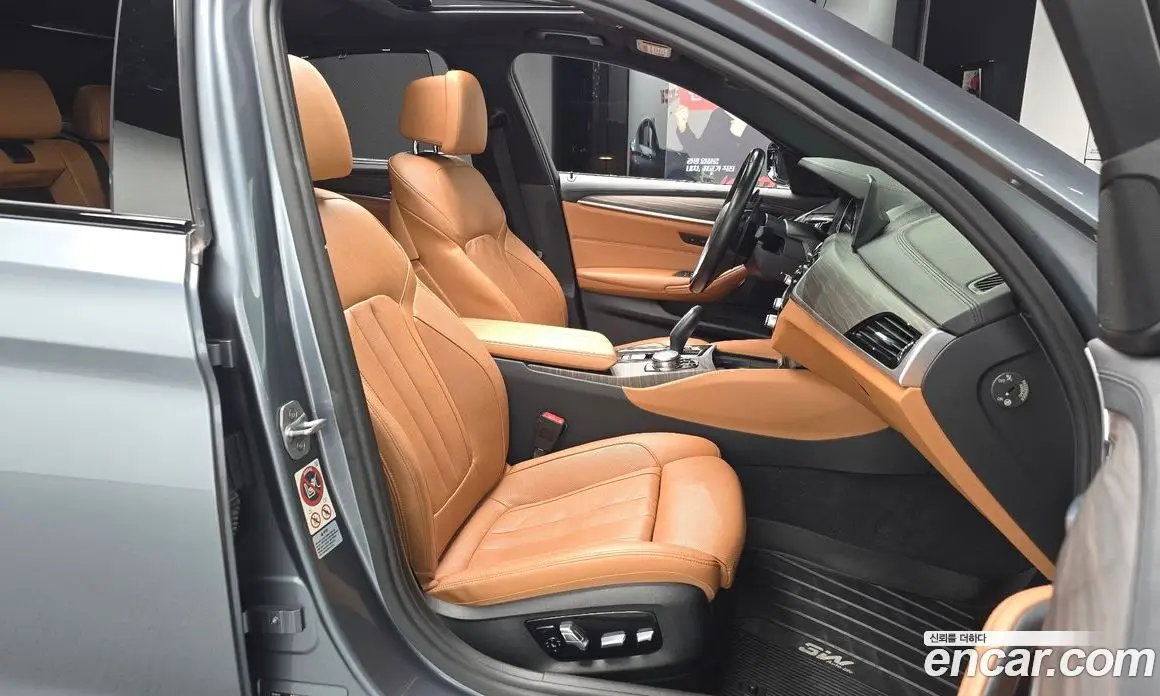 BMW 5 серия 2017 2.0 автомат (гидро), фото 16